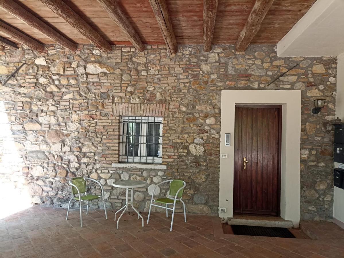 Gabriele Country House Ντεζεντσάνο ντελ Γκάρντα Εξωτερικό φωτογραφία